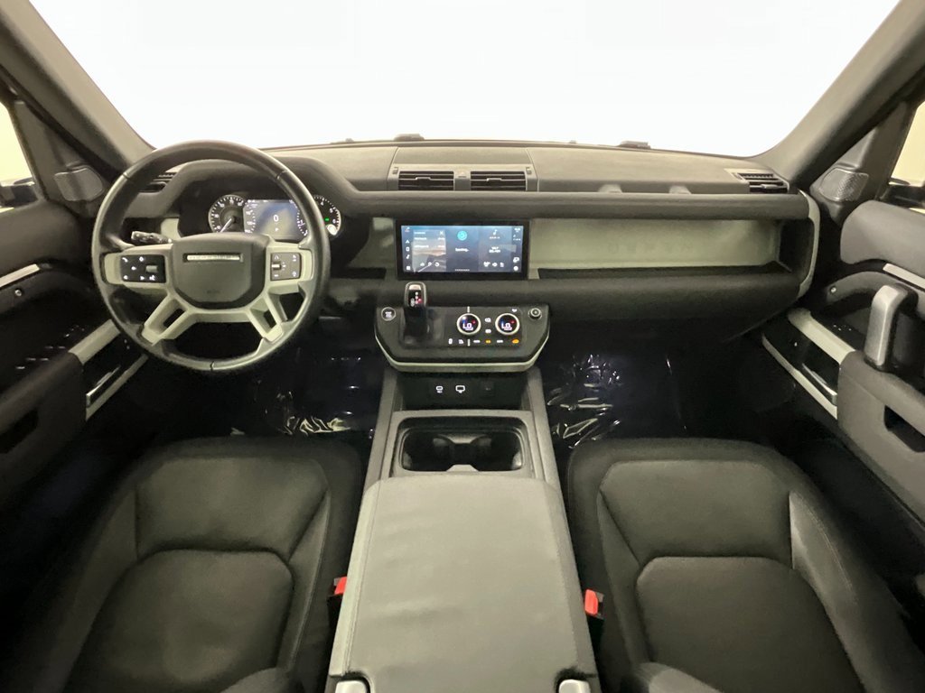 Certified 2023 Land Rover Defender 110 X-Dynamic SE image 10