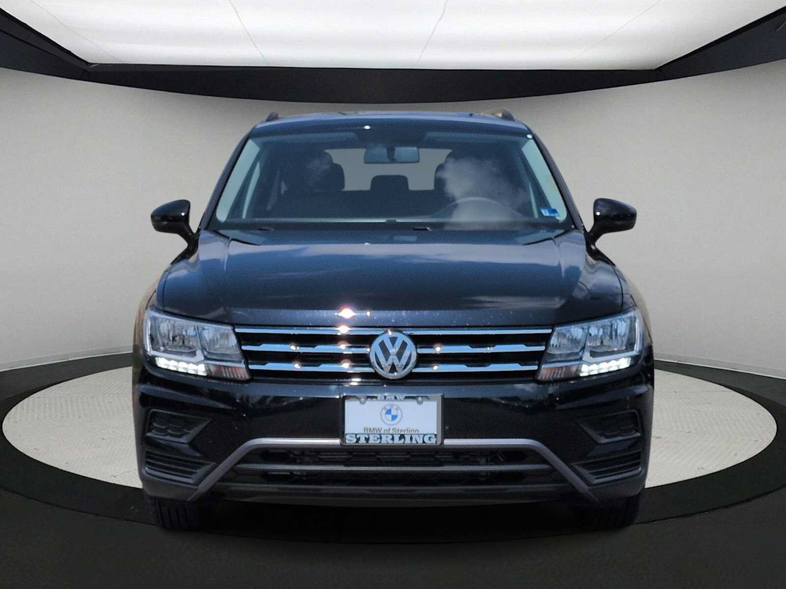 Used 2021 Volkswagen Tiguan S FWD image 3