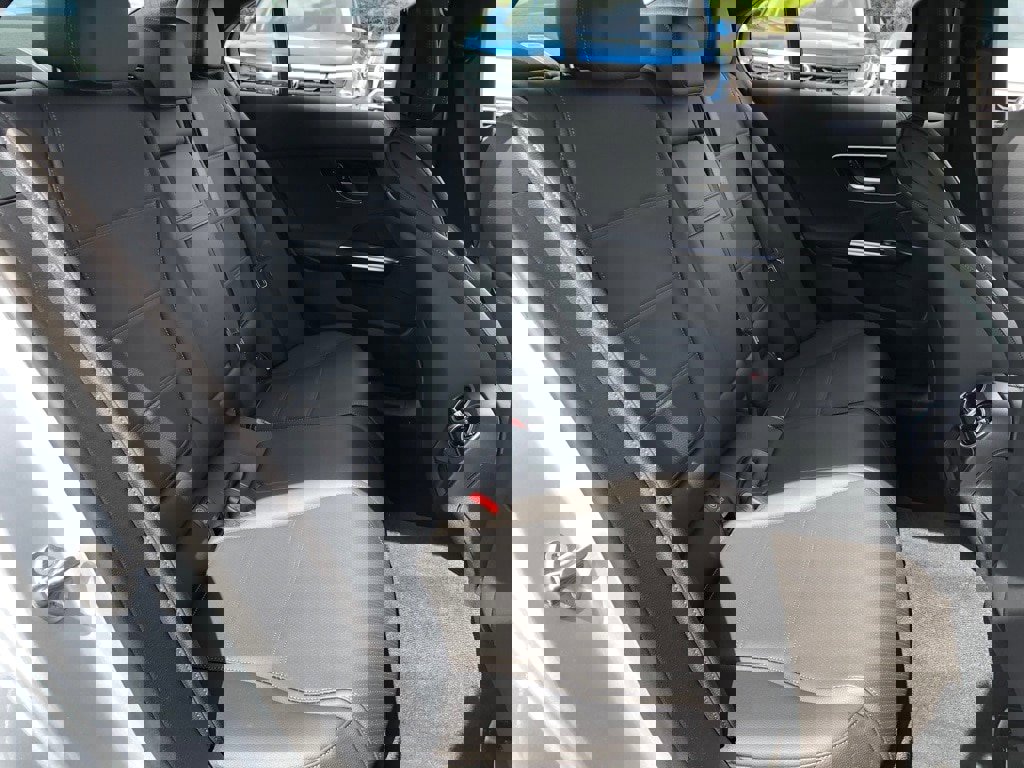 Used 2023 Mercedes-Benz C 300 4MATIC Sedan image 34