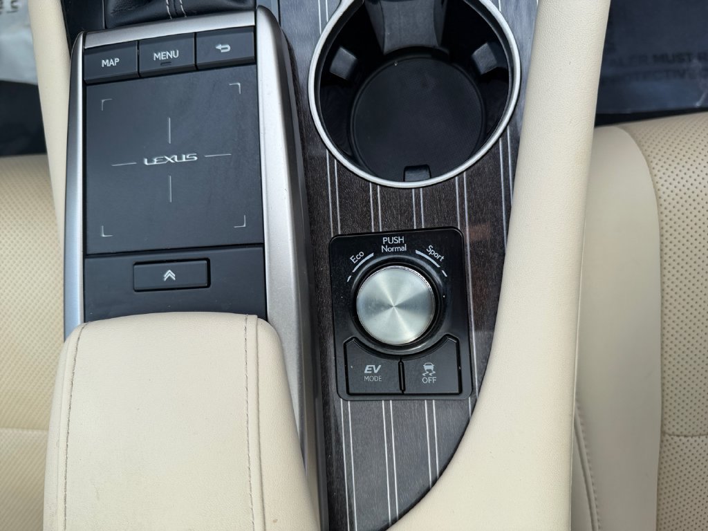 Used 2021 Lexus RX 450h AWD w/ Luxury Package image 20