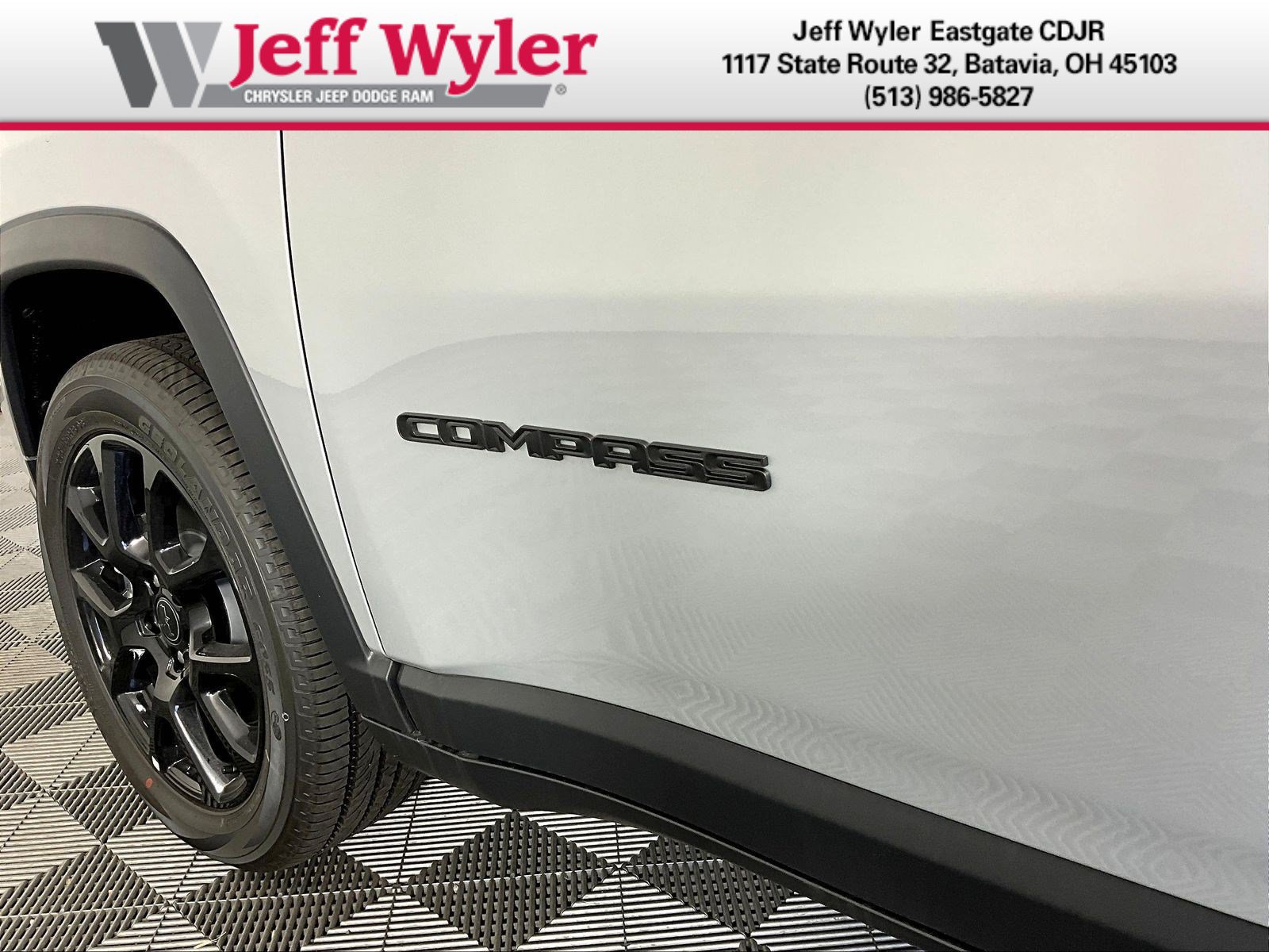 New 2026 Jeep Compass Latitude AWD/4WD image 13