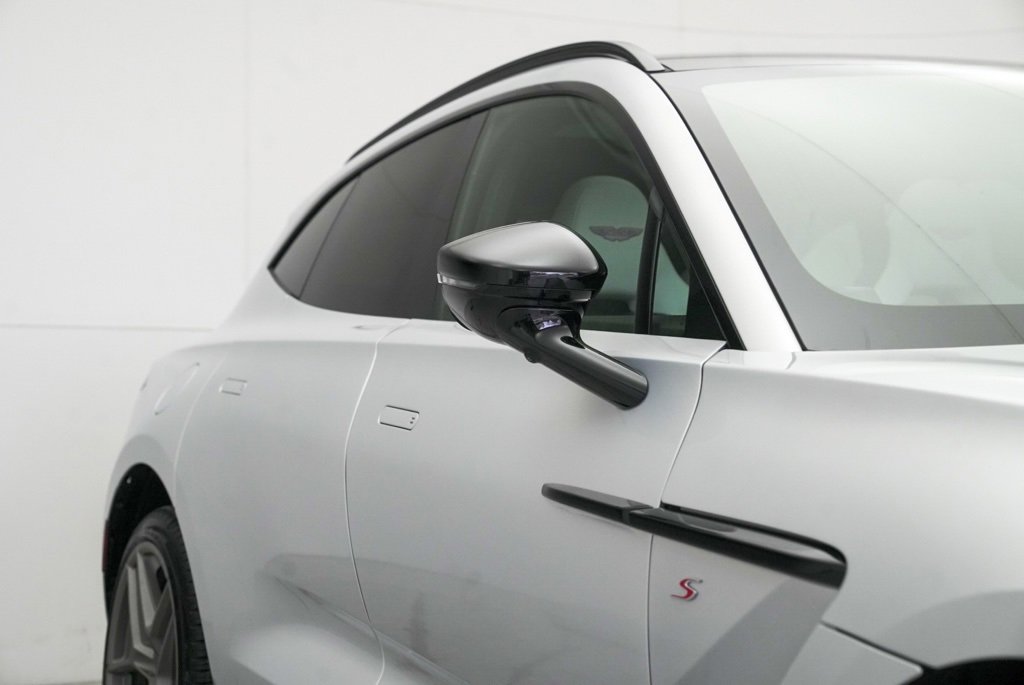 New 2026 Aston Martin DBX S image 50