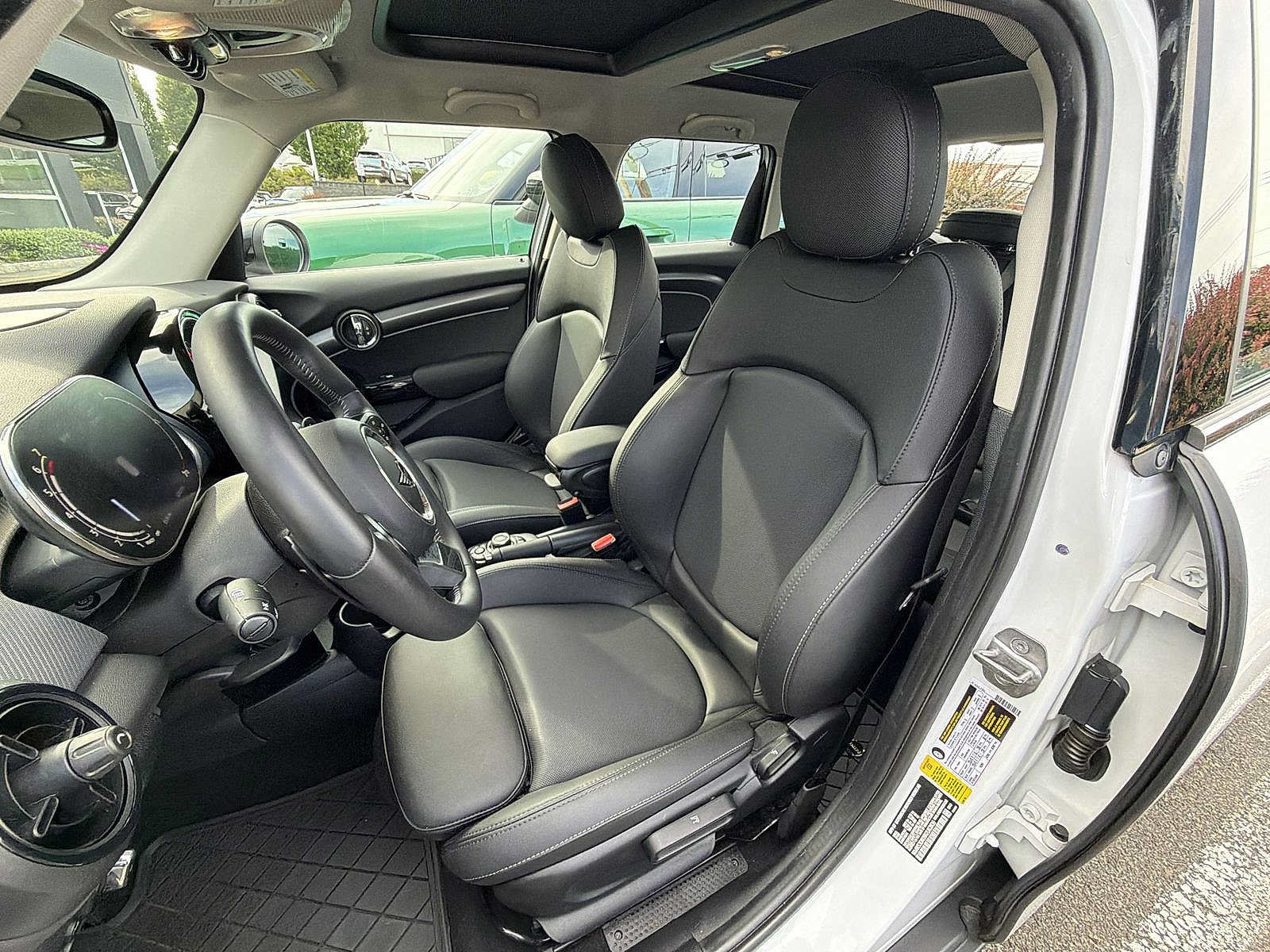 Used 2024 MINI Cooper S FWD image 19
