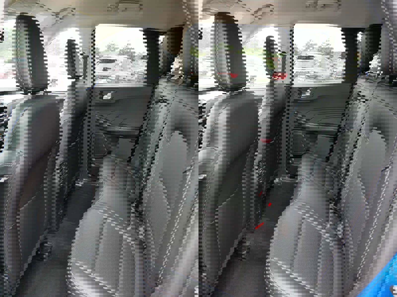 Used 2021 Ford Escape Titanium image 11