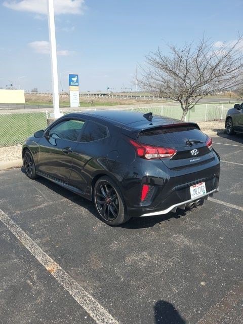 Used 2020 Hyundai Veloster Turbo R-Spec image 3