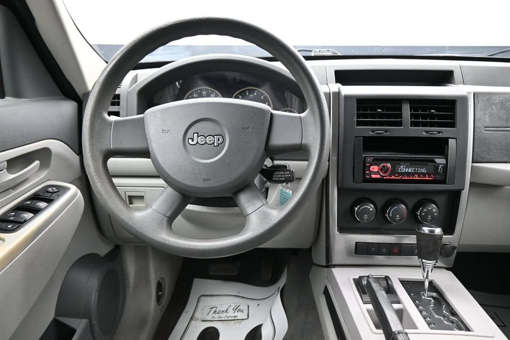 Used 2008 Jeep Liberty Sport w/ Popular Equipment Group AWD/4WD image 13