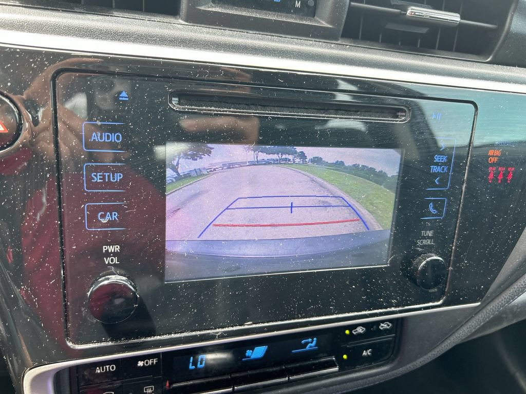 Used 2019 Toyota Corolla SE FWD image 22