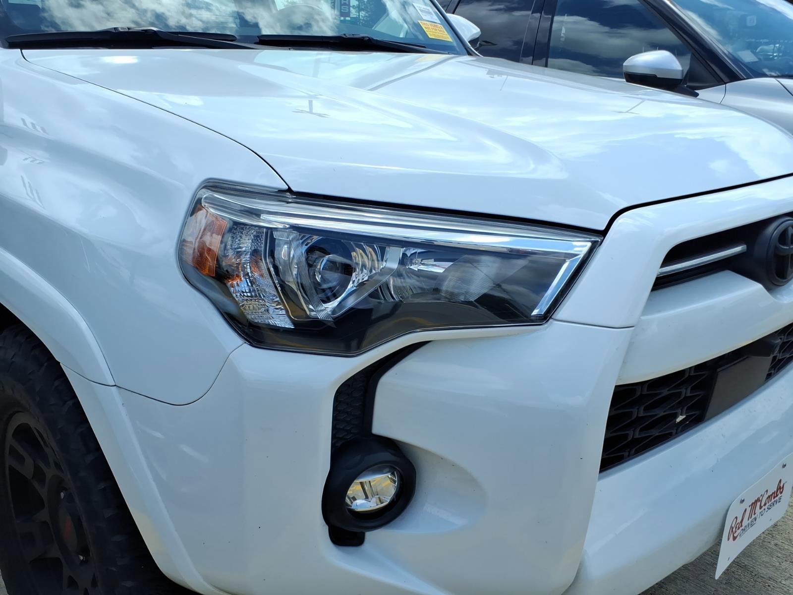 Used 2023 Toyota 4Runner SR5 Premium w/ Moonroof Package RWD image 4