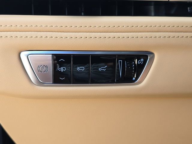 New 2026 Cadillac Escalade IQ Luxury 2 w/ LPO, Floor Liner Package image 26