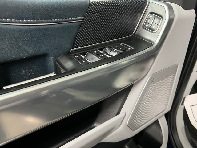 Used 2023 Ford F150 Limited image 22
