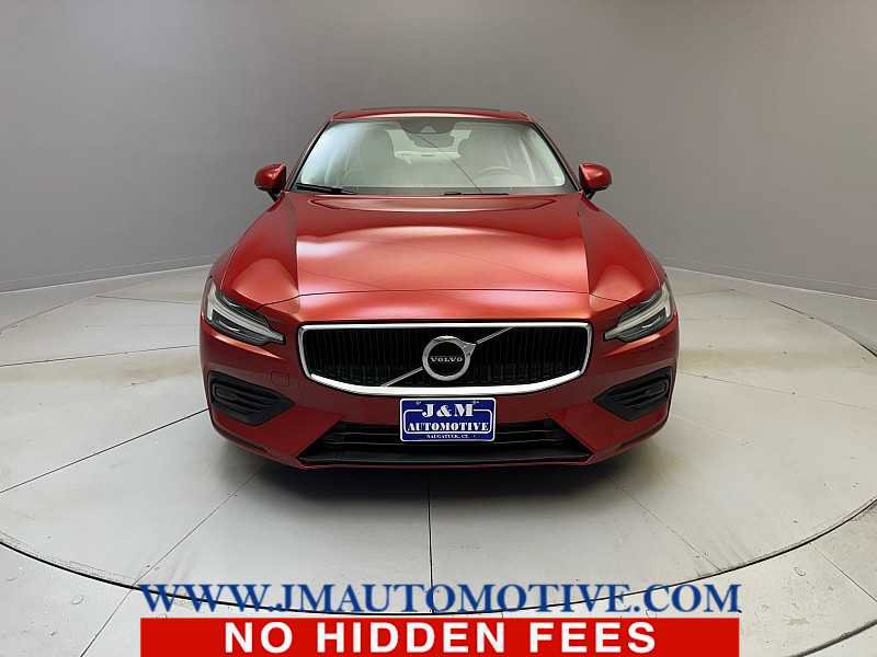 Used 2020 Volvo S60 T5 Momentum image 8