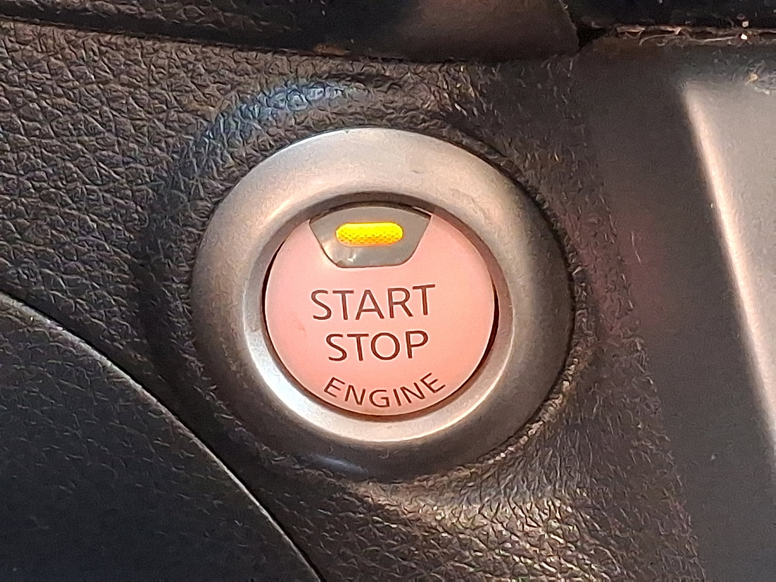 Used 2018 Nissan Sentra SV image 25