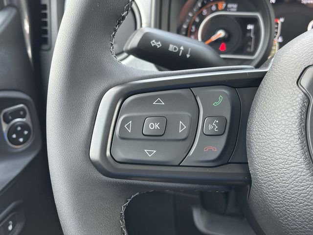 New 2025 Jeep Gladiator Sport image 18