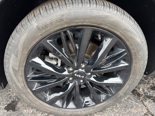 Used 2022 Kia Telluride SX image 32