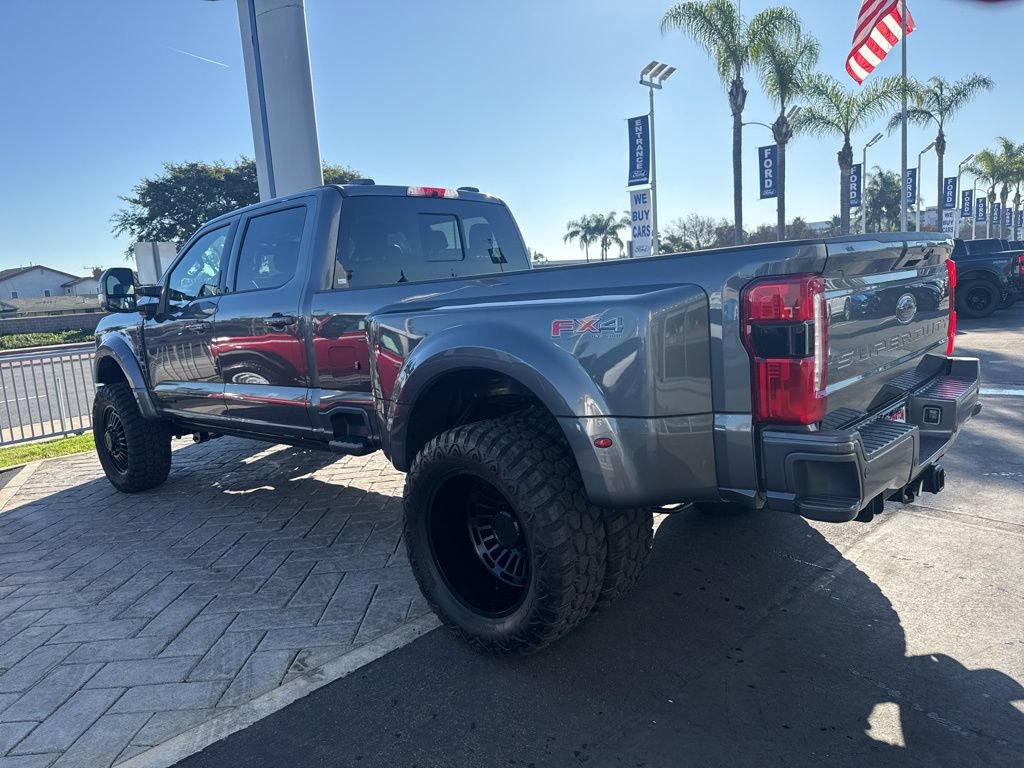 Used 2026 Ford F450 Lariat w/ FX4 Off-Road Package AWD/4WD image 32
