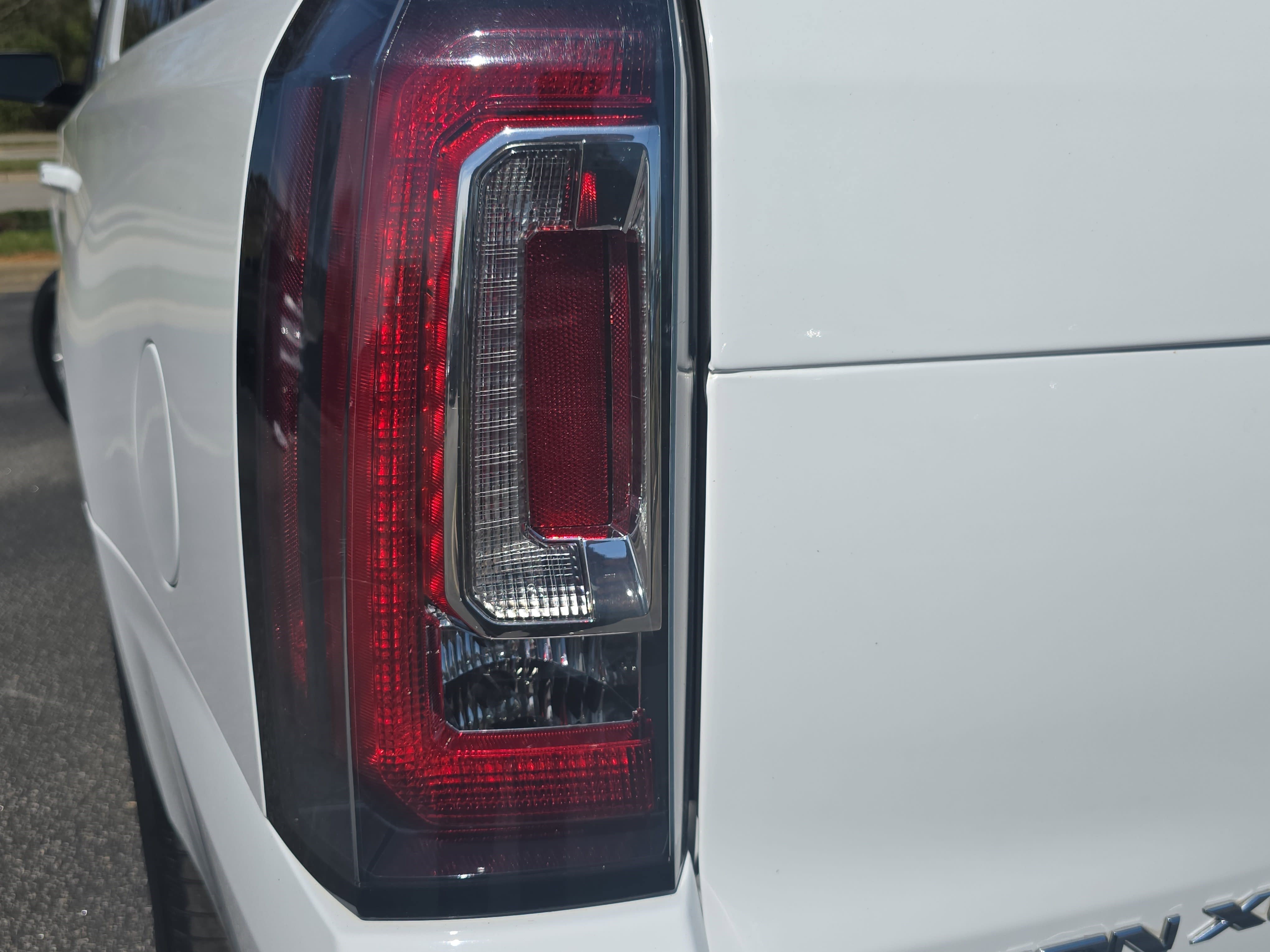 Used 2019 GMC Yukon XL SLT w/ Open Road Package image 37