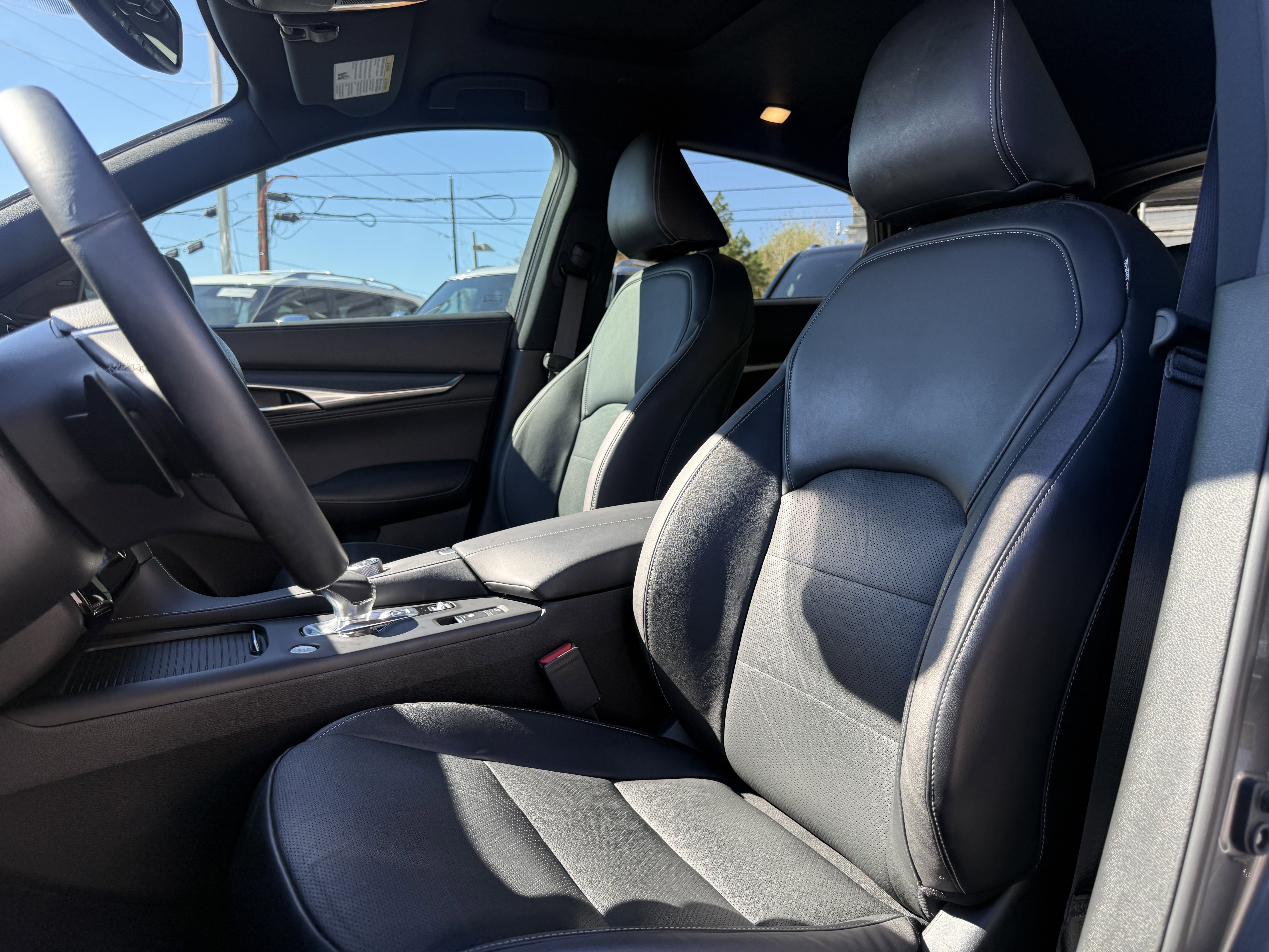 Certified 2023 INFINITI QX55 Luxe w/ Cargo Package image 13