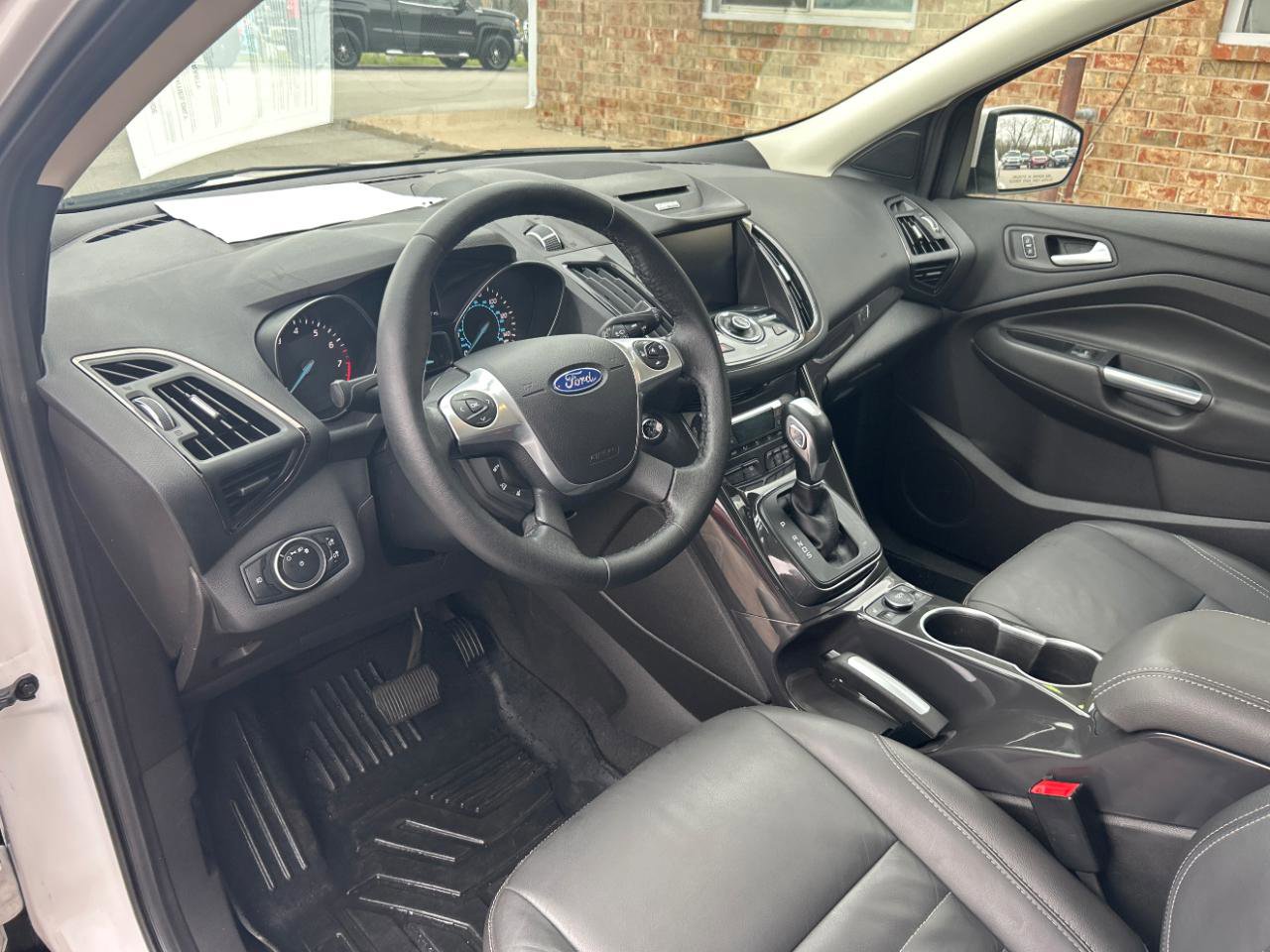 Used 2015 Ford Escape Titanium w/ Equipment Group 301A image 18