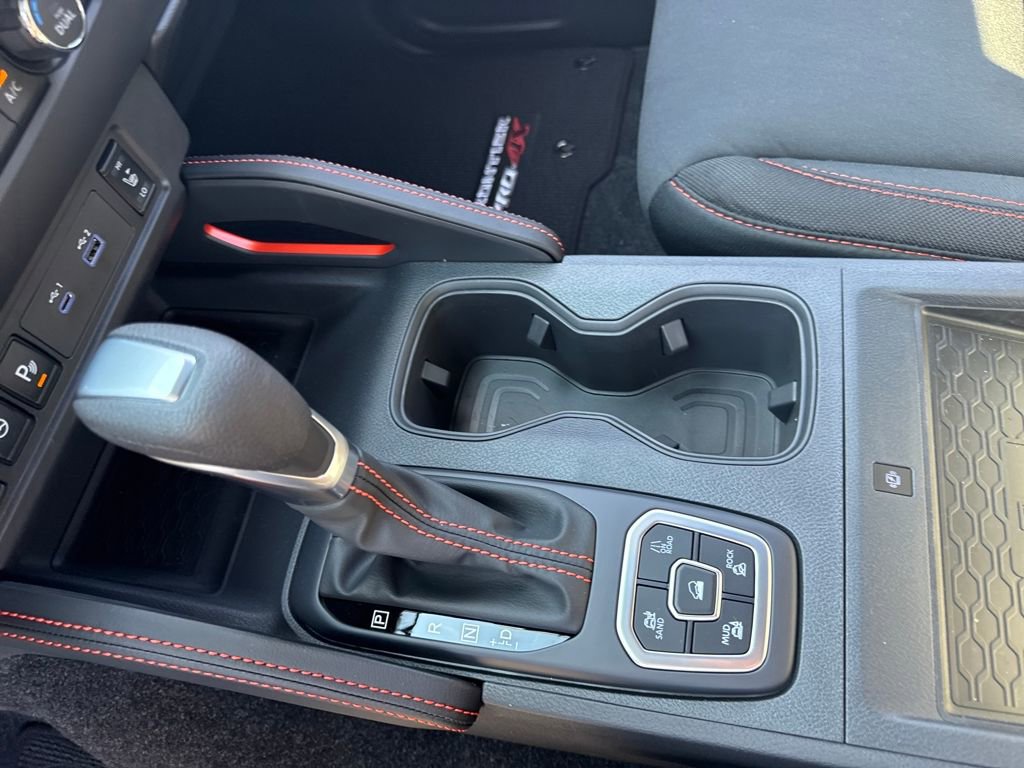 New 2026 Nissan Frontier PRO-4X w/ Pro-4x Convenience Package image 15