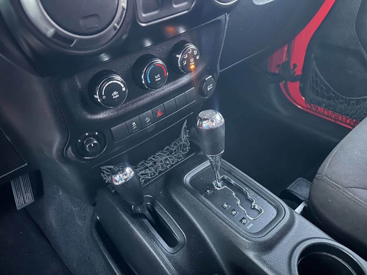 Used 2015 Jeep Wrangler Sport image 4