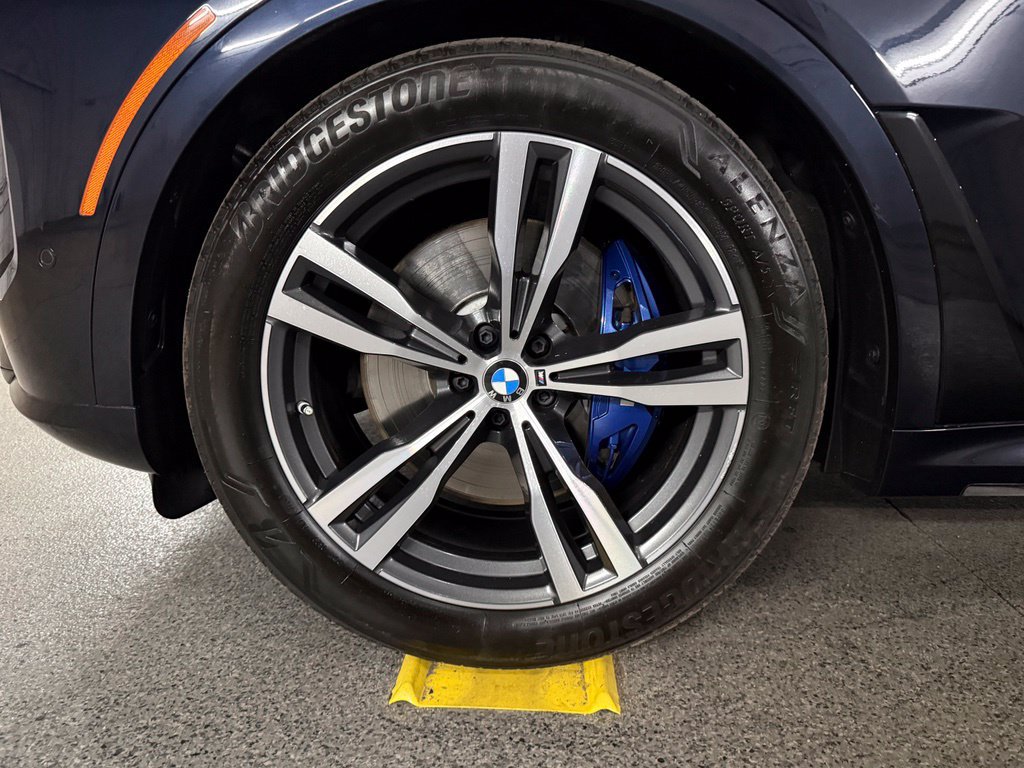 Used 2025 BMW X7 xDrive40i w/ Executive Package AWD/4WD image 16