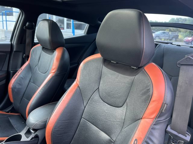 Used 2016 Hyundai Veloster Turbo w/ Option Group 04 FWD image 18