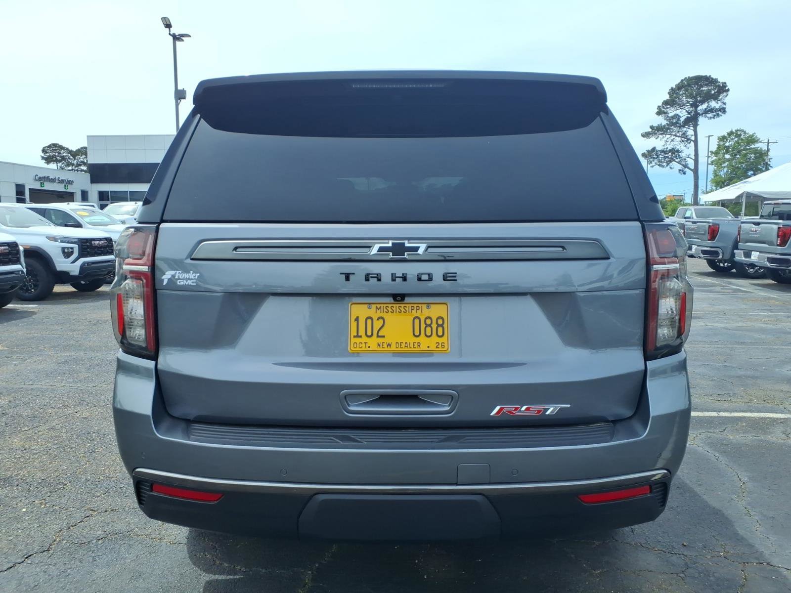 Used 2022 Chevrolet Tahoe RST w/ Luxury Package image 4