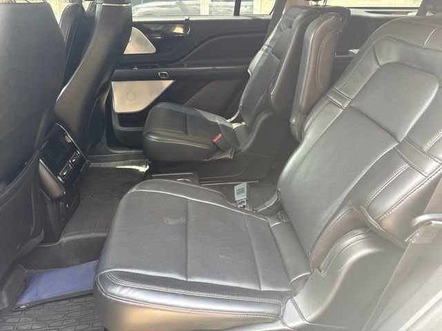 Used 2020 Lincoln Aviator Reserve w/ Equipment Group 201A AWD/4WD image 9