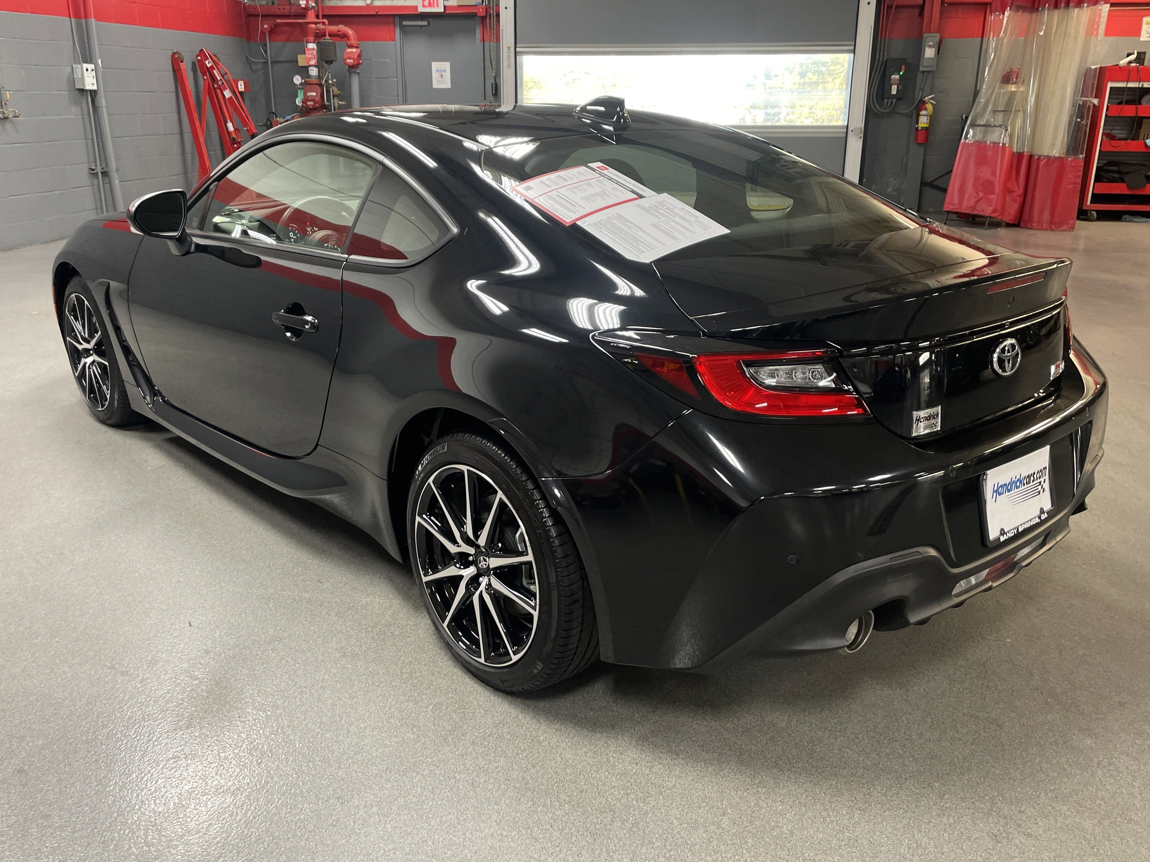 Used 2023 Toyota GR86 image 8