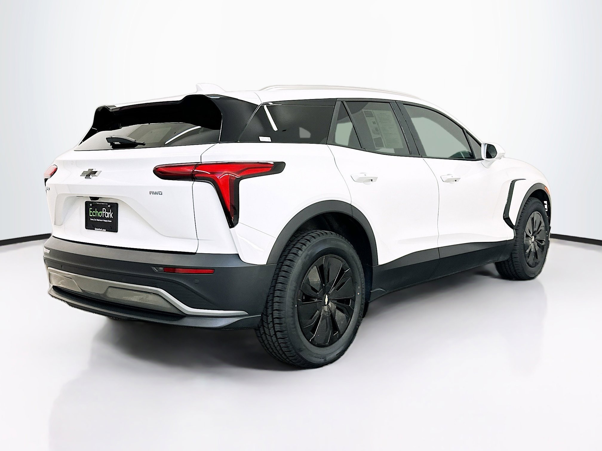 Used 2024 Chevrolet Blazer EV LT image 9