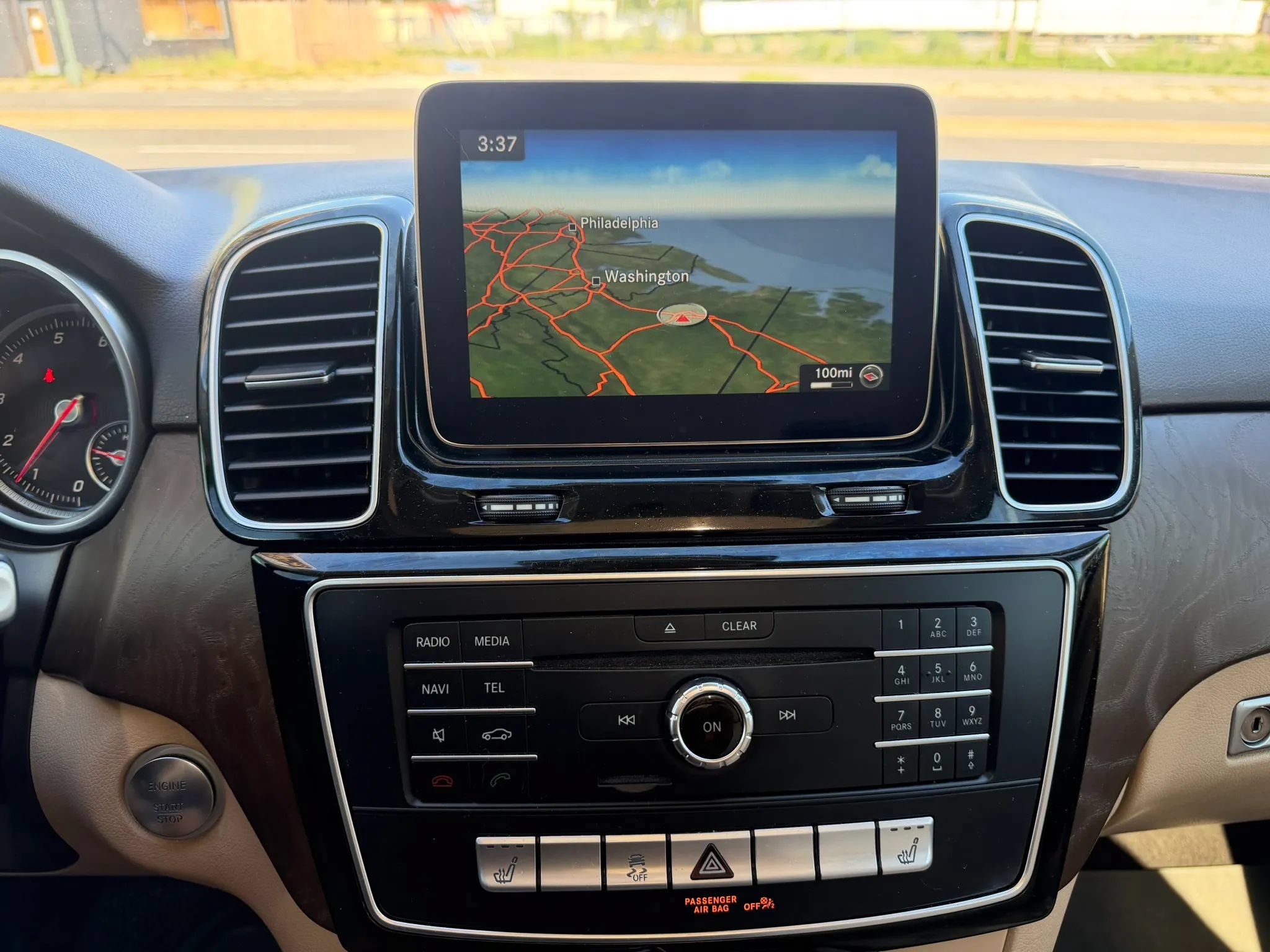 Used 2017 Mercedes-Benz GLE 350 4MATIC image 24