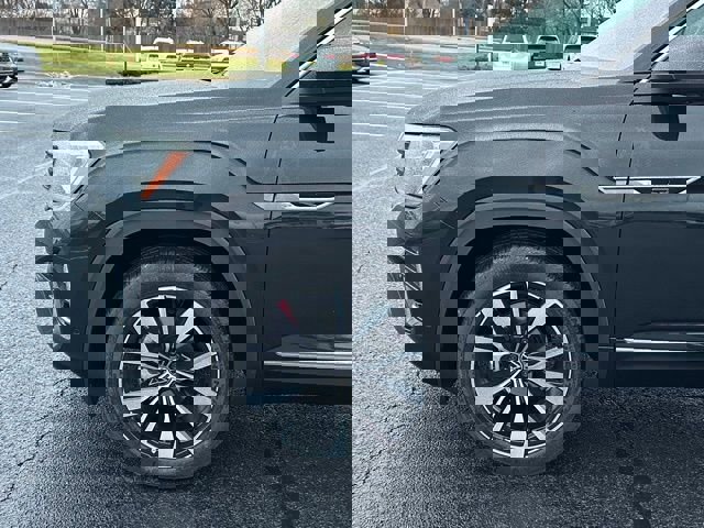 New 2026 Volkswagen Atlas SEL Premium R-Line image 7