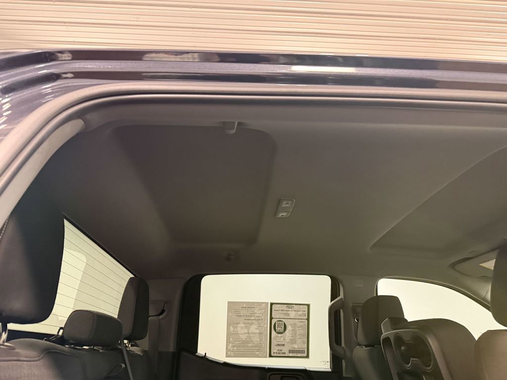 Used 2023 Chevrolet Silverado 1500 Custom image 16