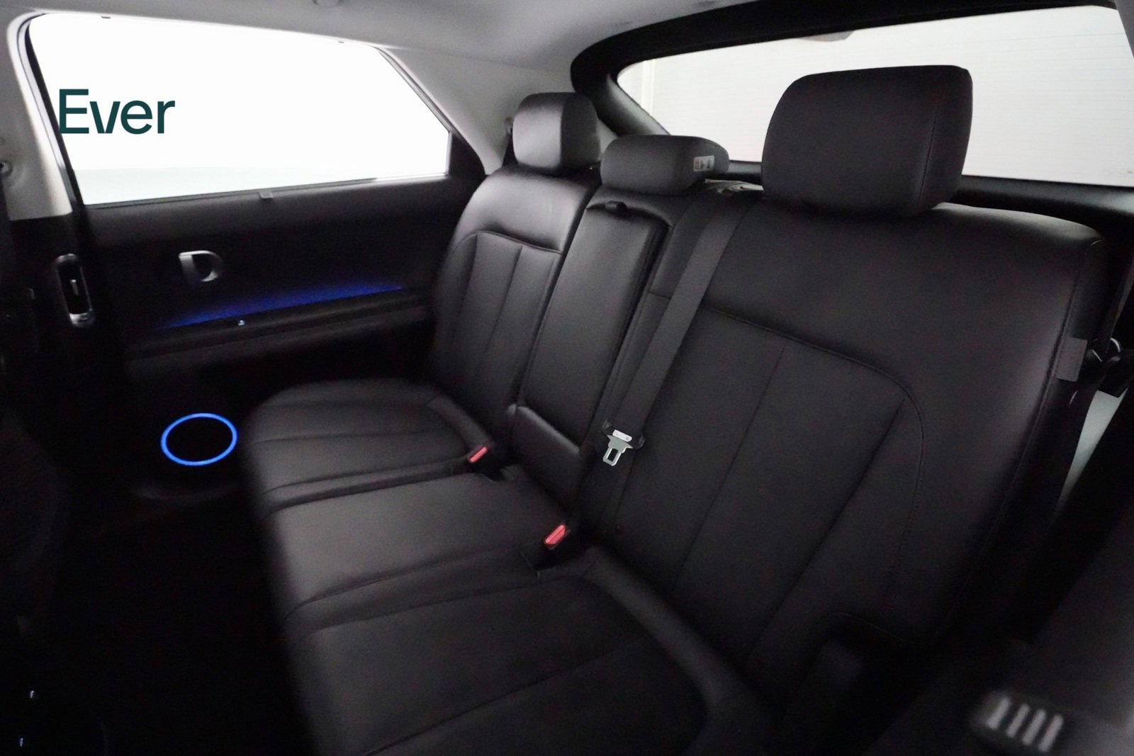 Used 2024 Hyundai Ioniq 5 Limited image 10