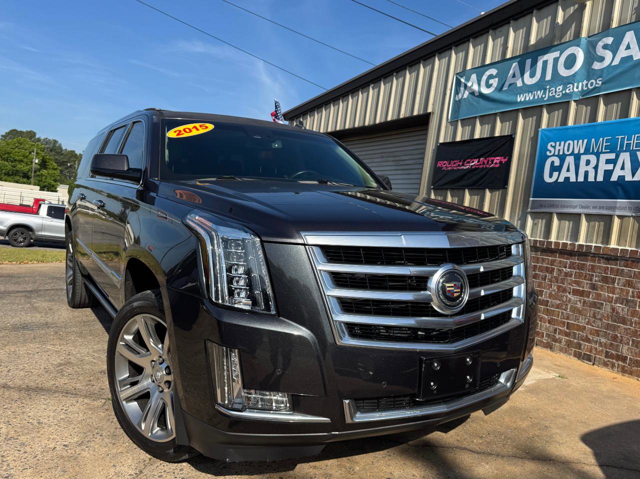 Used 2015 Cadillac Escalade ESV Premium AWD/4WD image 2