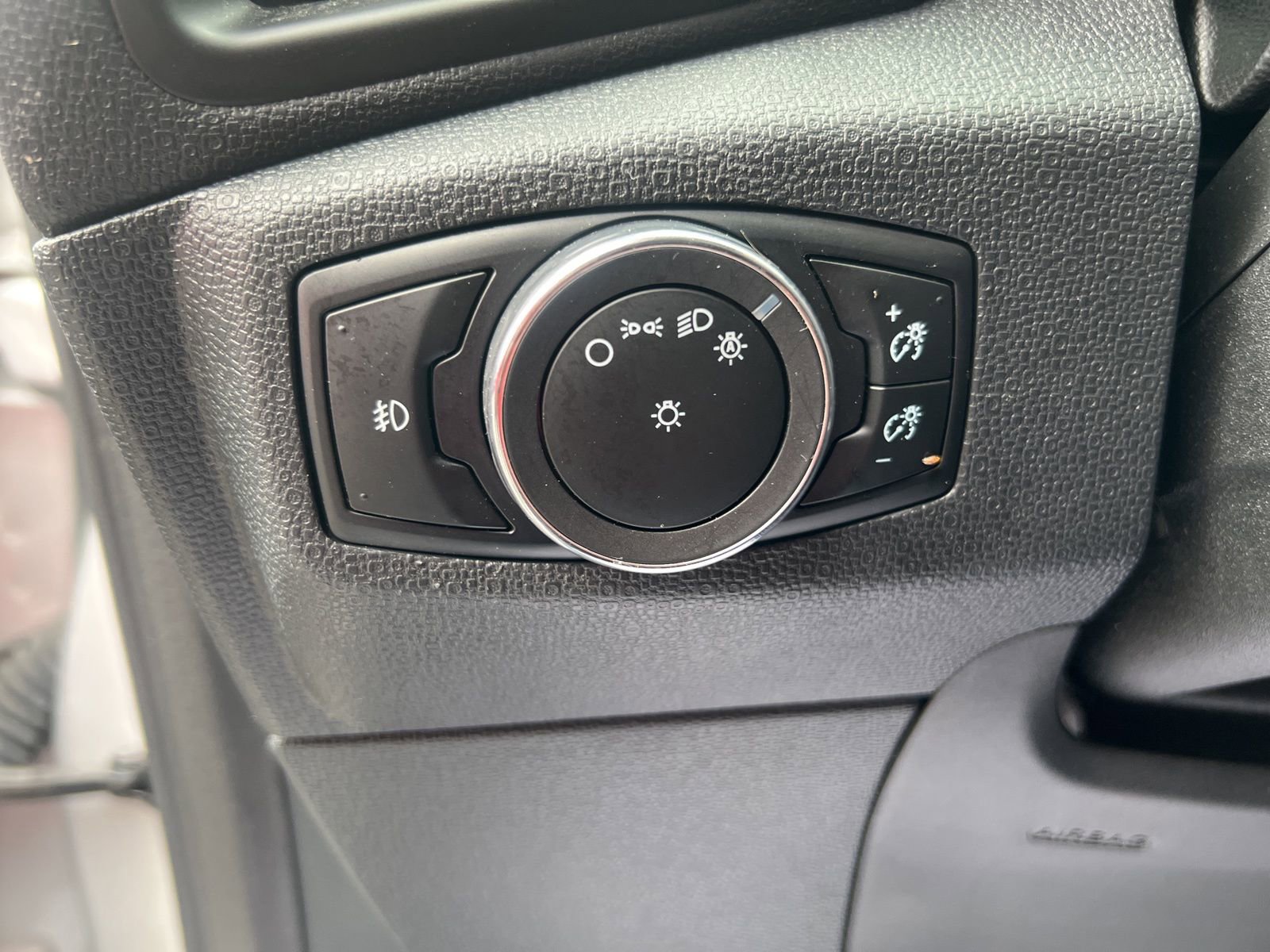 Used 2022 Ford EcoSport SE AWD/4WD image 12