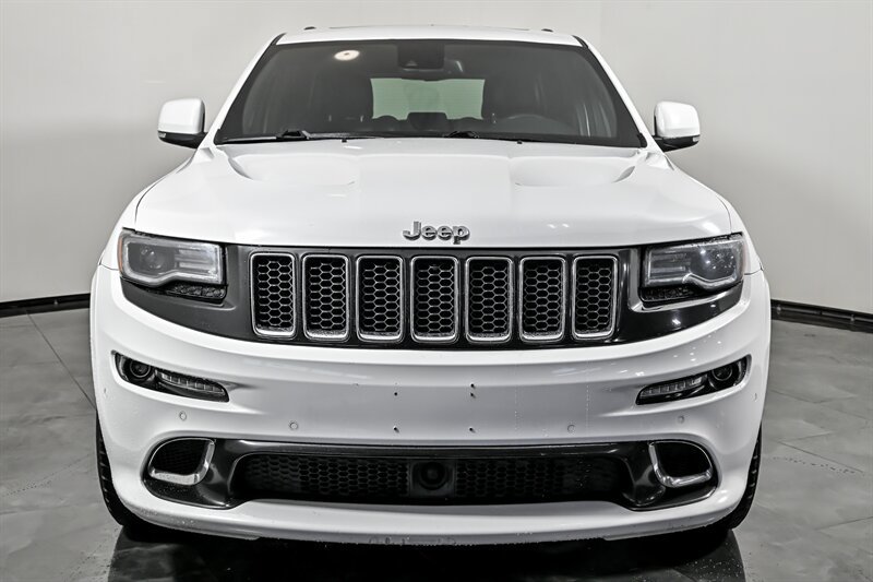 Used 2014 Jeep Grand Cherokee SRT8 w/ Luxury Group II AWD/4WD image 4