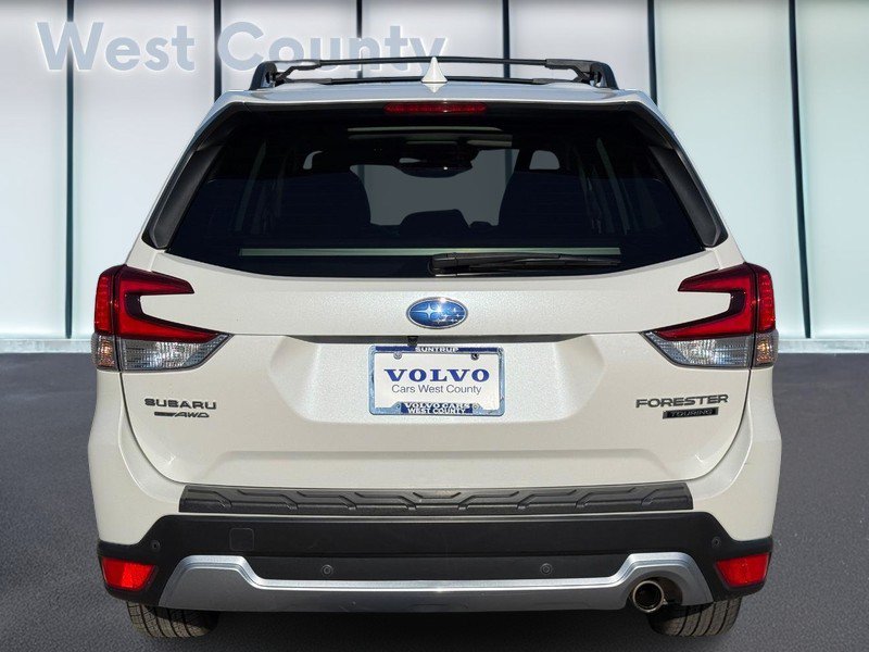Used 2021 Subaru Forester Touring AWD/4WD image 6