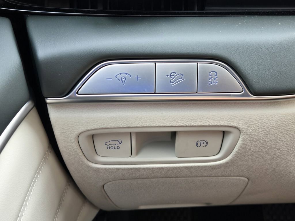 Used 2025 Genesis GV80 3.5T Prestige AWD/4WD image 28