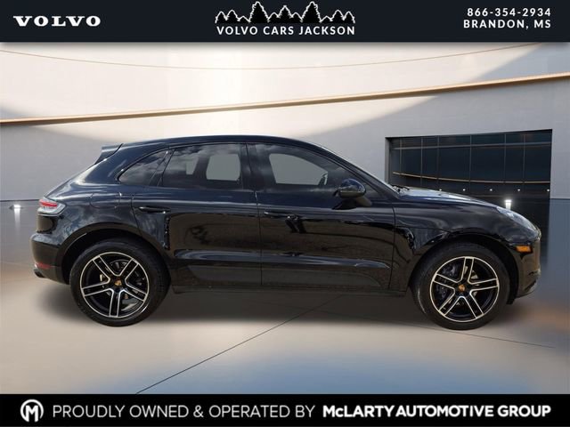 Used 2021 Porsche Macan image 3