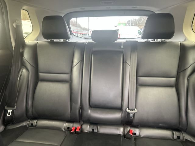 Used 2023 Nissan Rogue SV w/ SV Premium B Package image 27