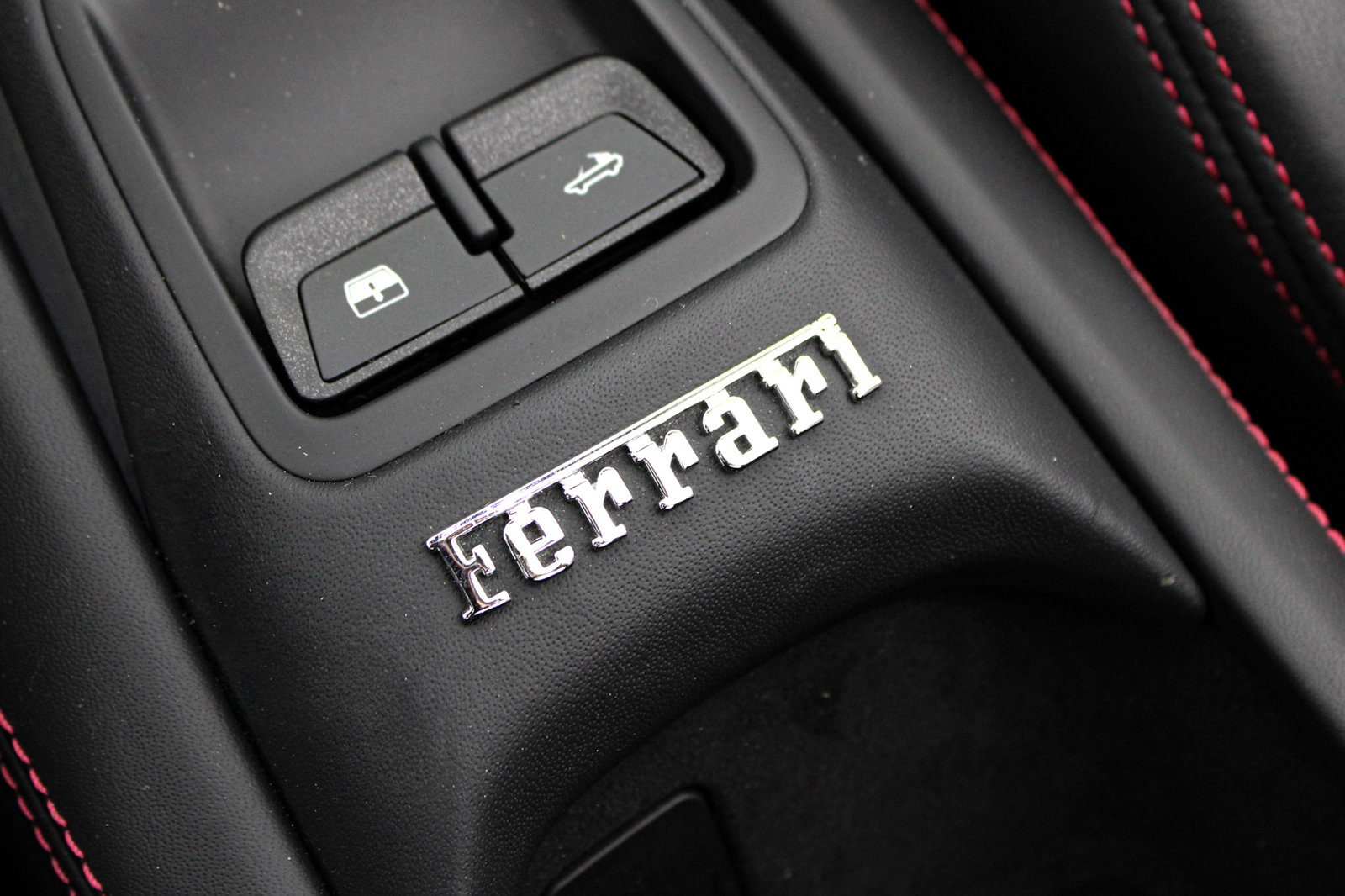 Certified 2023 Ferrari F8 Tributo RWD image 51