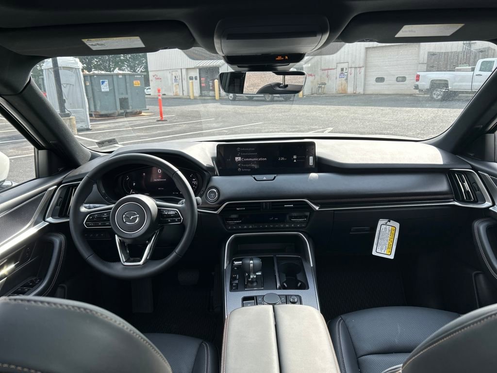 New 2025 MAZDA CX-90 Plug-In Hybrid w/ Premium Plus AWD/4WD image 30