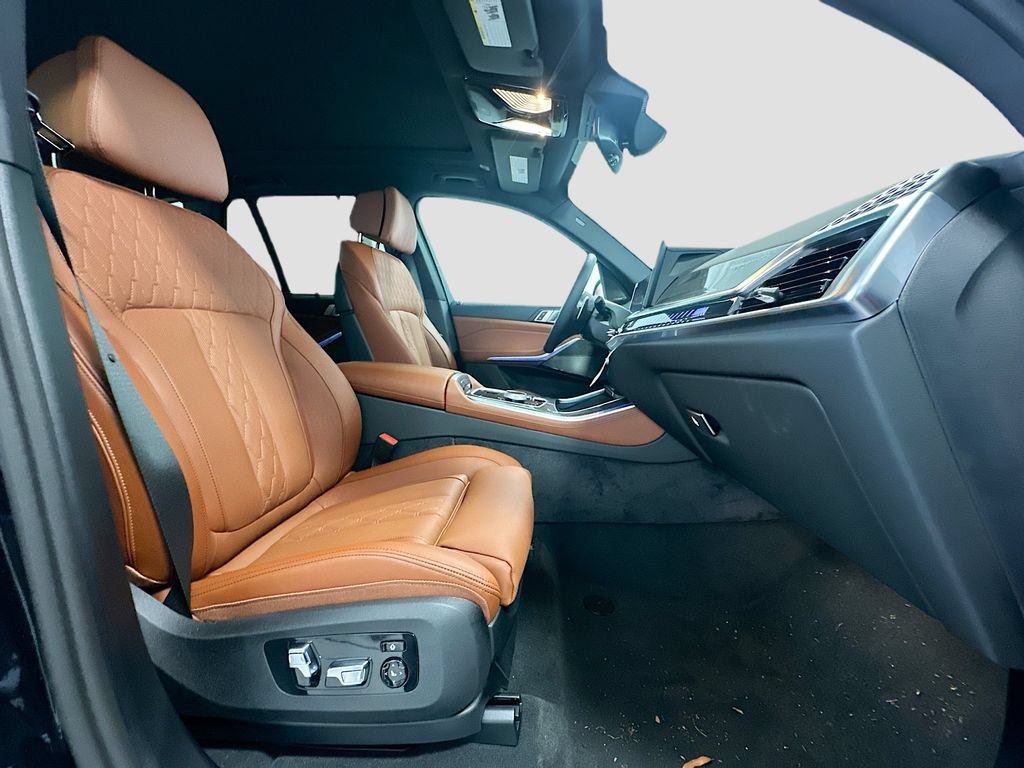 New 2026 BMW X5 M60i AWD/4WD image 30