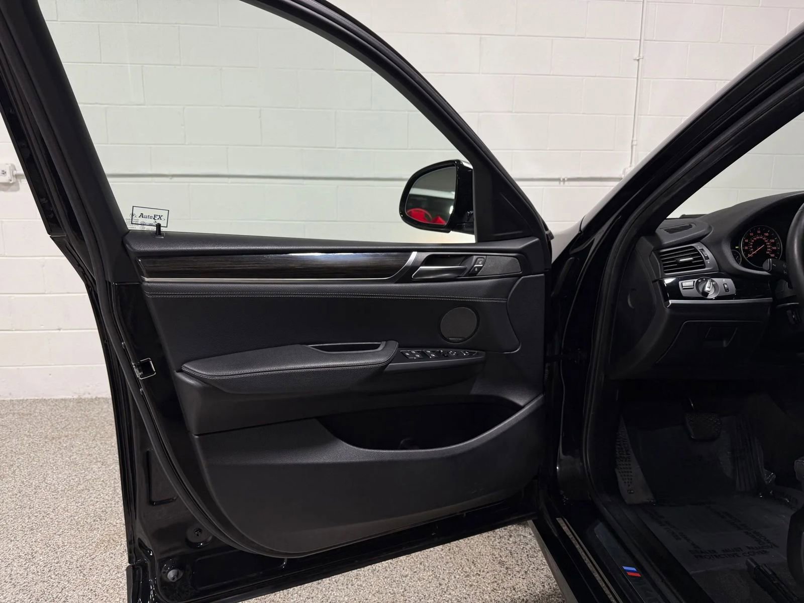 Used 2018 BMW X4 M40i image 10