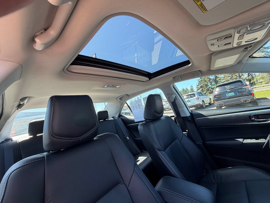 Used 2016 Toyota Corolla S Premium FWD image 28