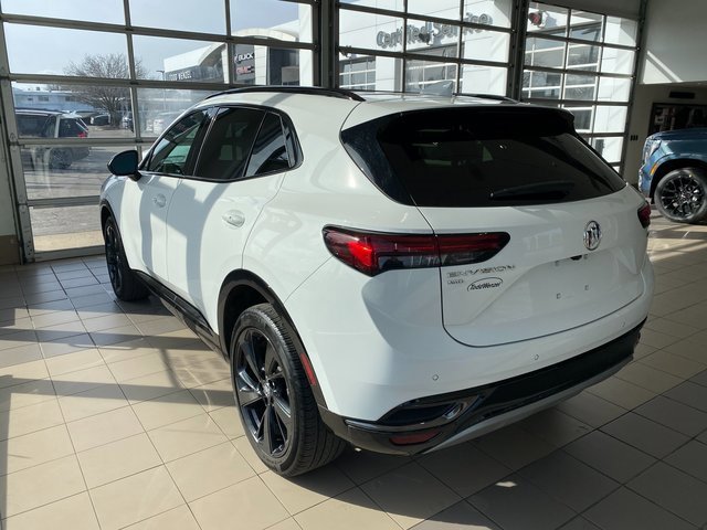 Used 2023 Buick Envision Essence w/ Sport Touring Package image 5