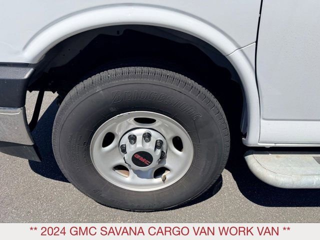 Used 2024 GMC Savana 2500 w/ Driver Convenience Package RWD image 8