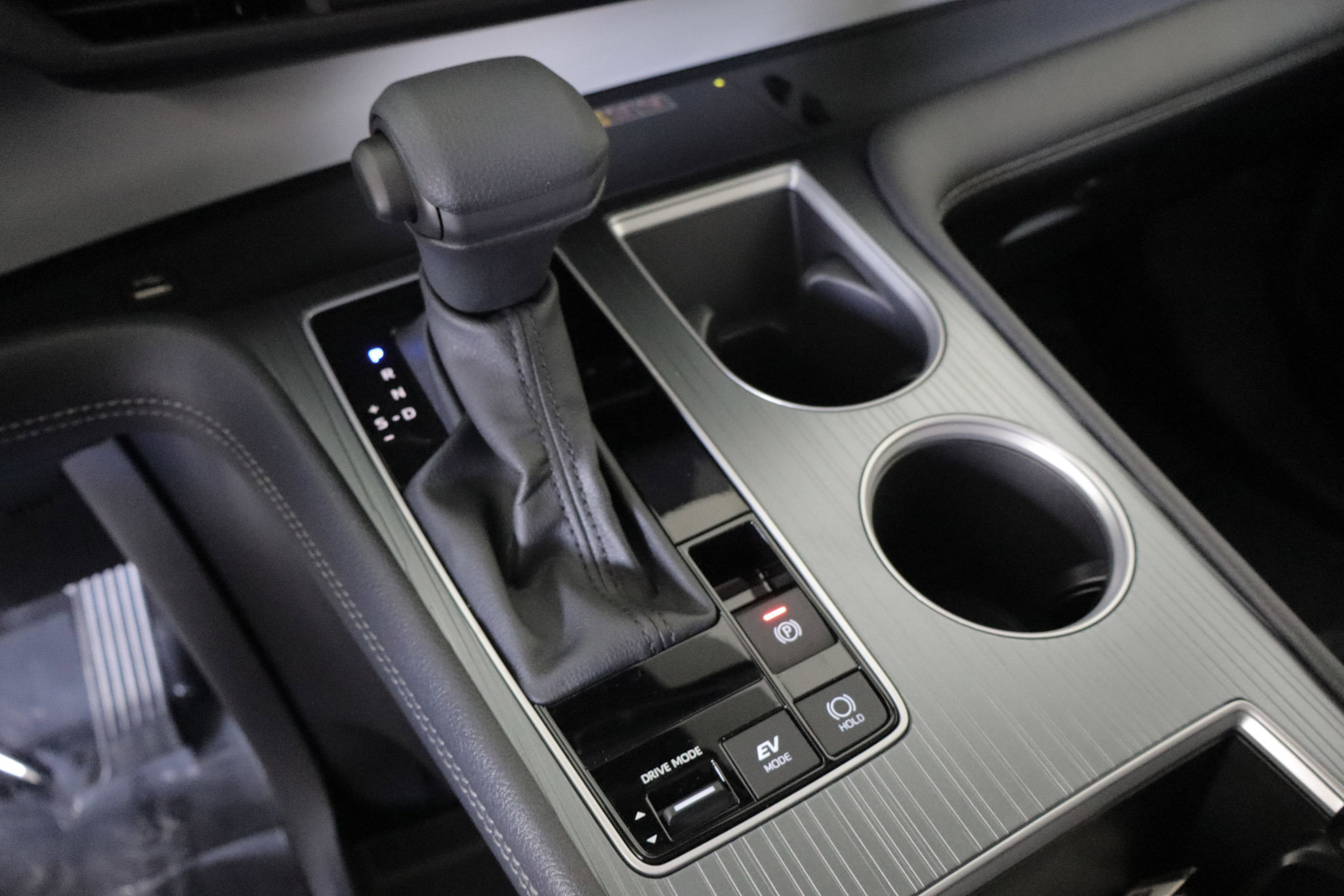 Used 2026 Toyota Sienna LE image 16