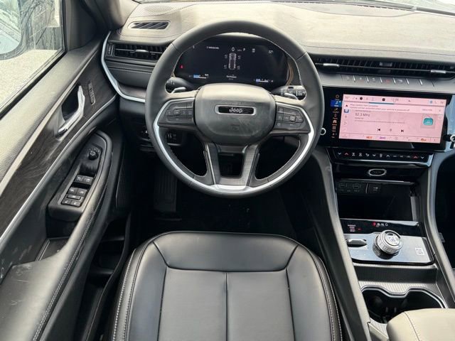 New 2026 Jeep Grand Cherokee Limited w/ Limited Altitude Package AWD/4WD image 39